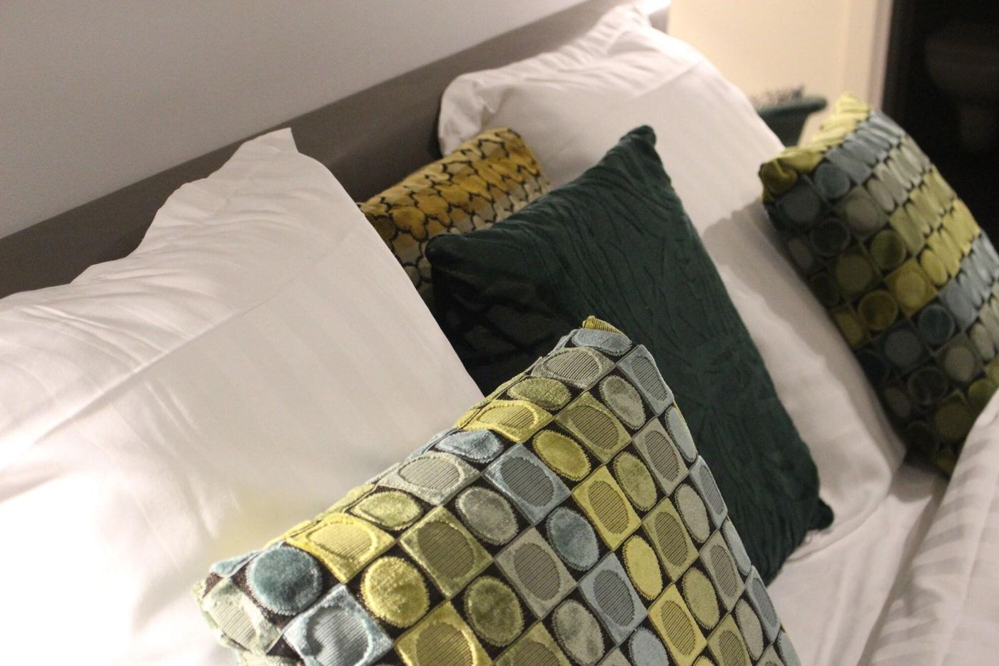 Citystay-Belgium-ANTWERP-Room-7