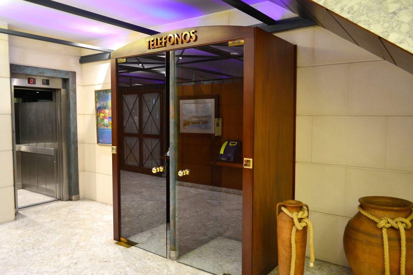 Alda El Suizo-Spain-Ferrol-Lobby-1