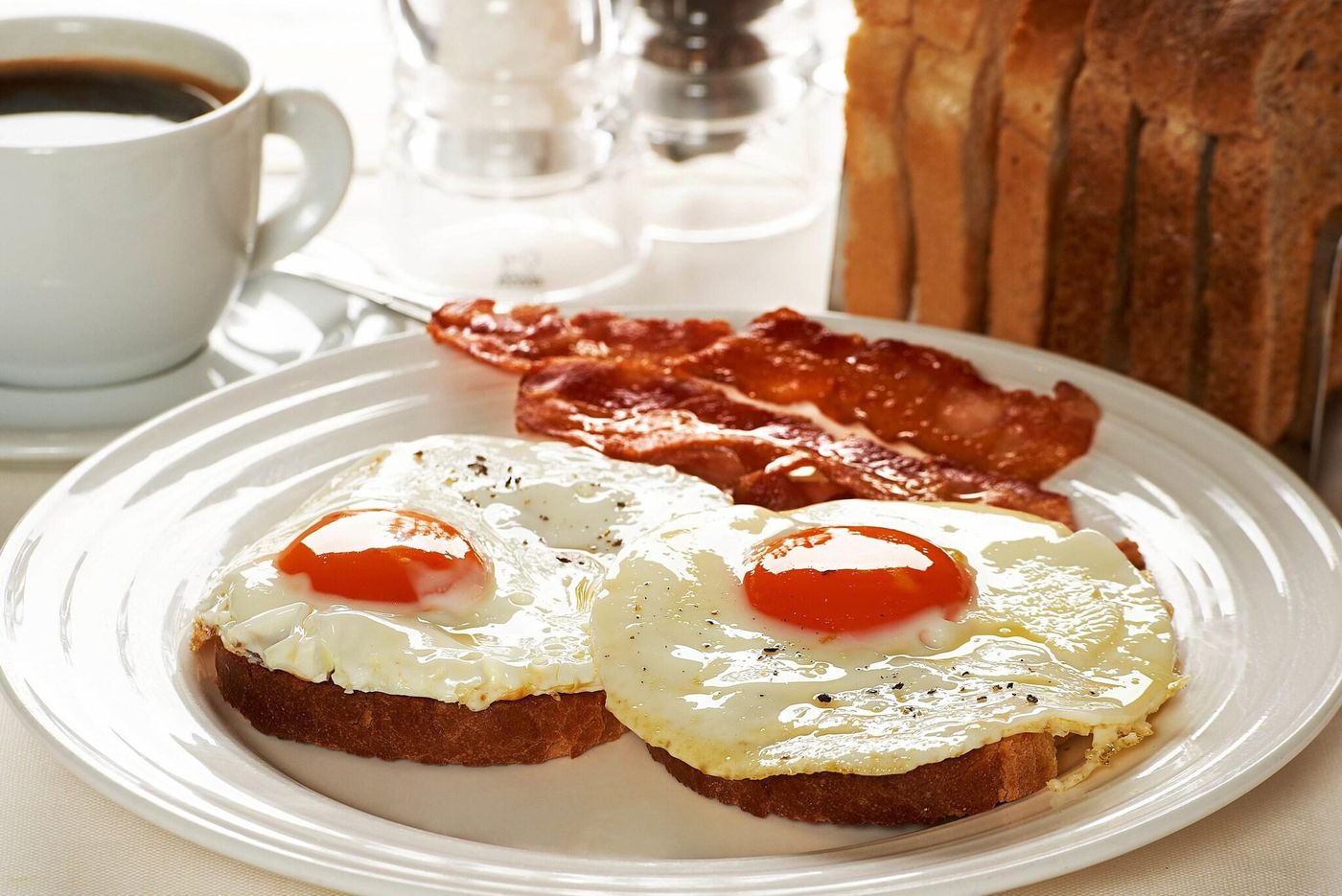 Harry-s-Bar-Trevi-Hotel---Restaurant-Restaurant-66