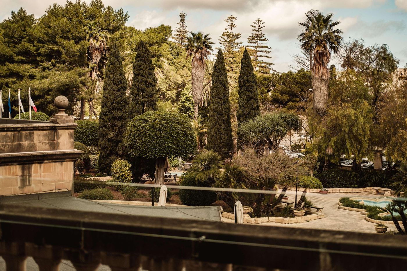 Corinthia-Palace-Hotel-Room-21