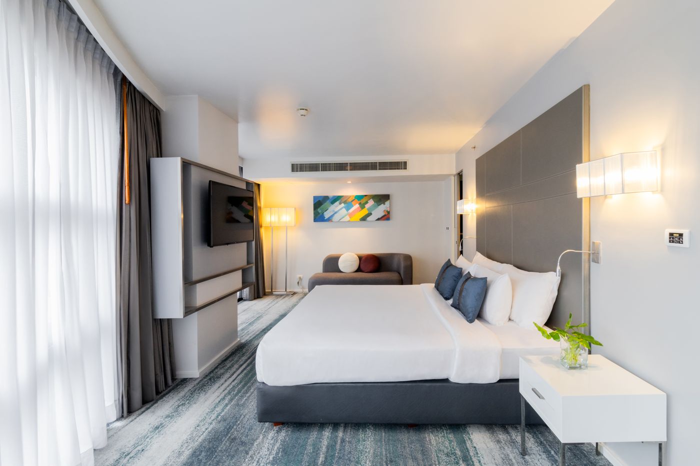 Best-Western-Sukhumvit-20-Room-8