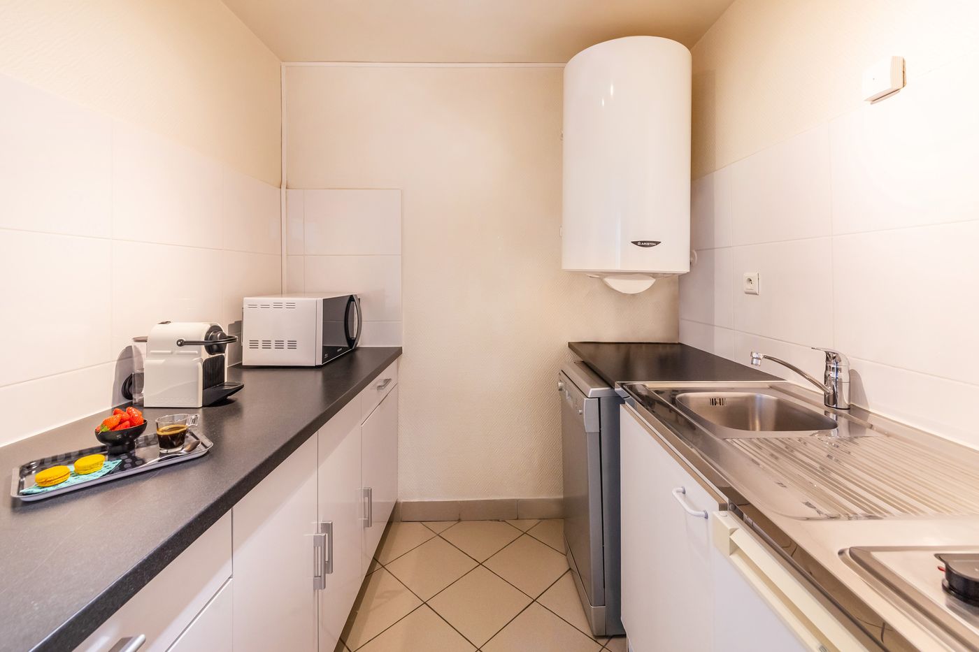 Residence-Bergere---Apartments-Room-60