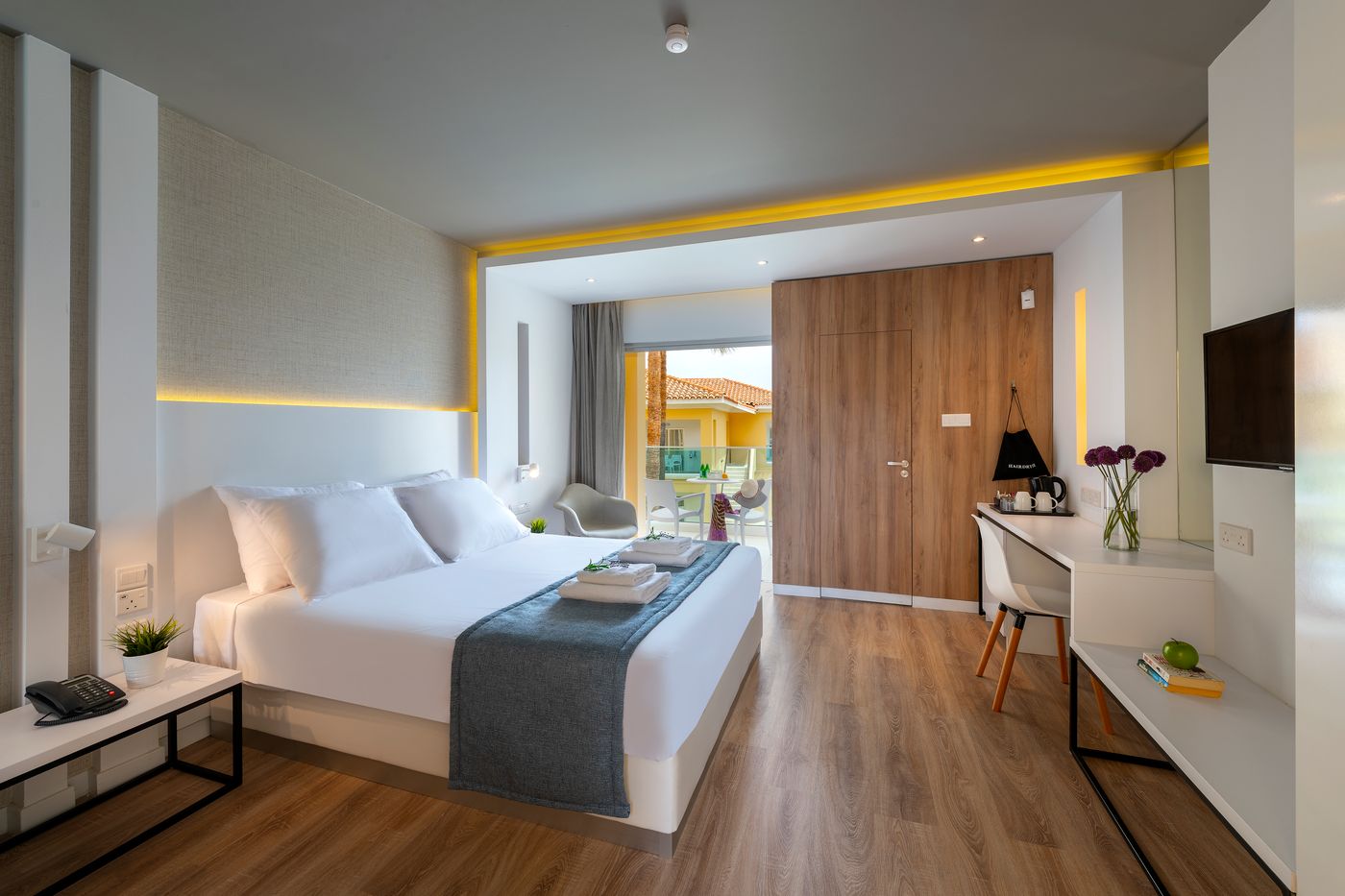 Malama Beach Holiday Village (2)