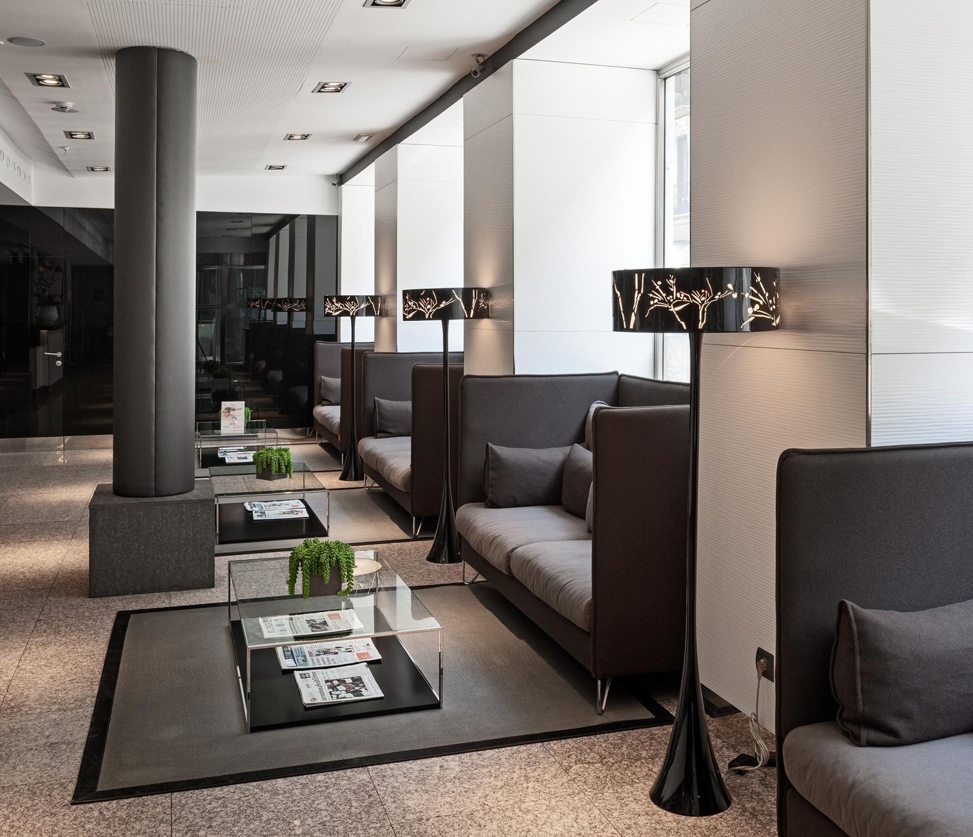 Catalonia-Plaza-Mayor-Lobby-15