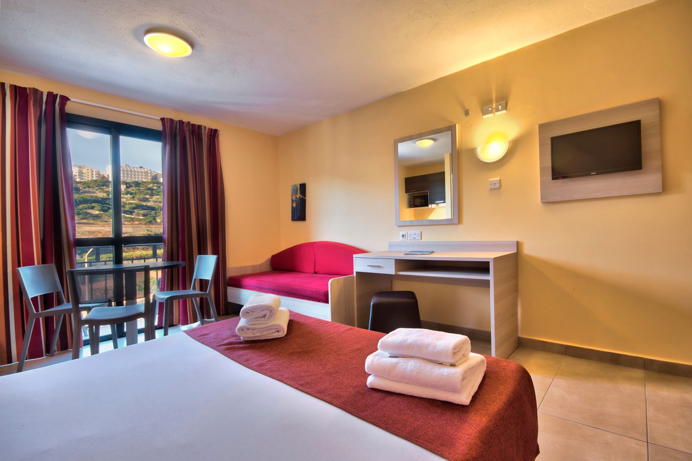 Luna-Holiday-Complex-Room-21