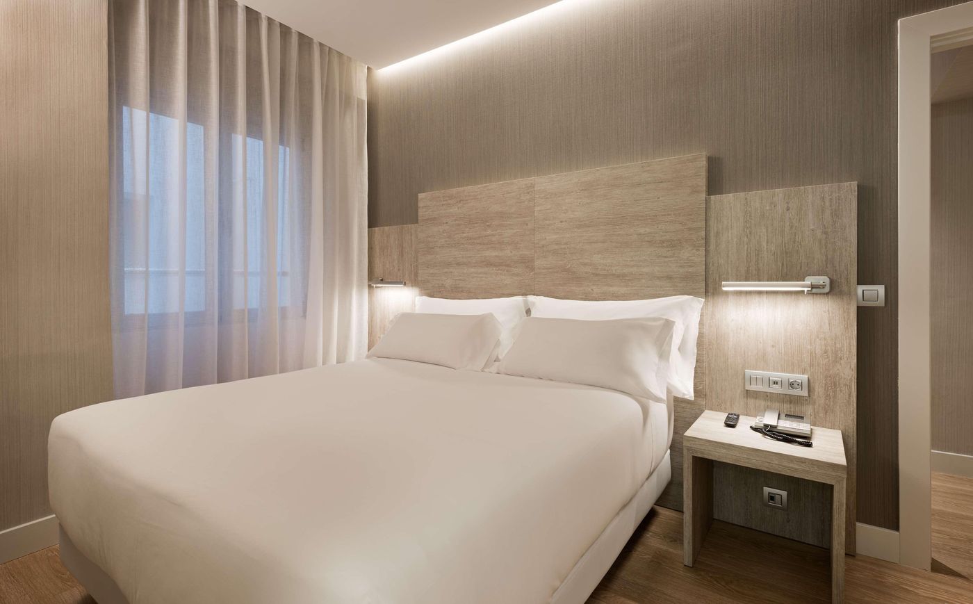 NH-Madrid-Chamberi-Room-27