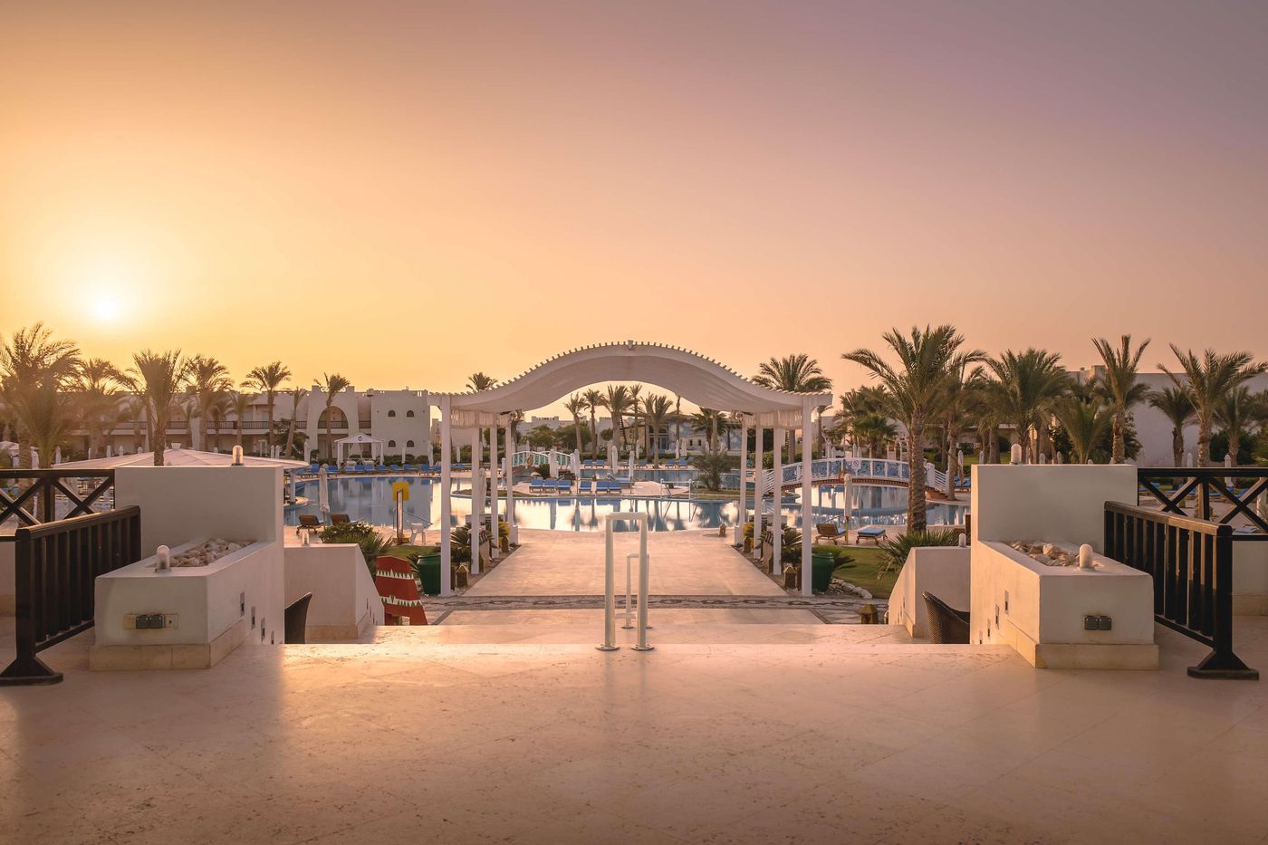 Hilton-Marsa-Alam-Nubian-Resort-General-view-6