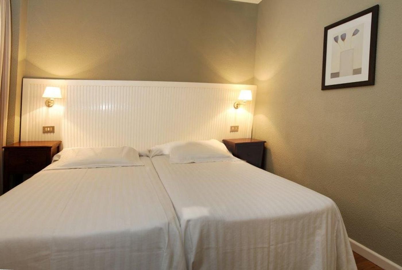 HG Tenerife Sur Apartments