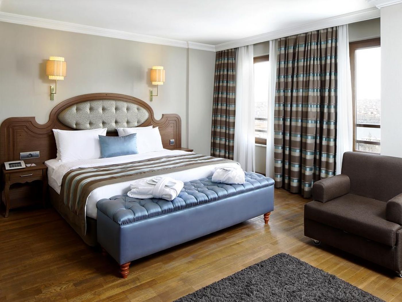 Grand-Halic-Goldenhorn-General-view-5