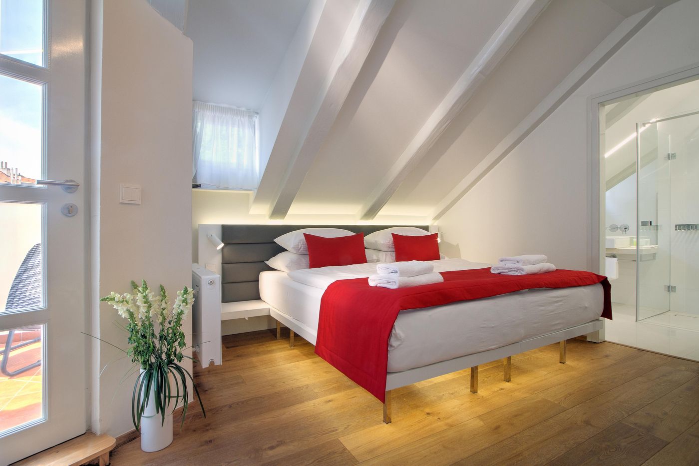 Bishops-House-Room-16