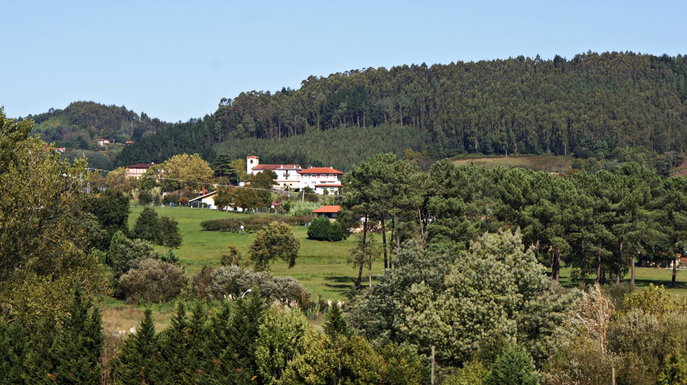 Hotel Seminario Aeropuerto Bilbao-Spain-DERIO-General view-5