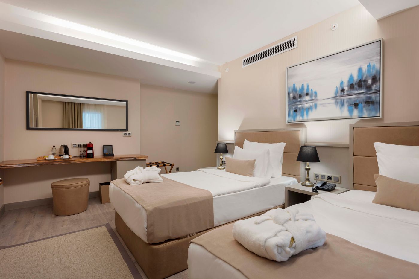 Buem-Hotel-Kosuyolu-Room-6