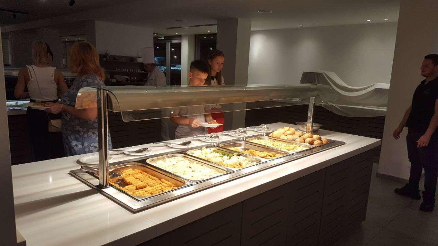 Anthea-Apartments-Cyprus-Restaurant-54