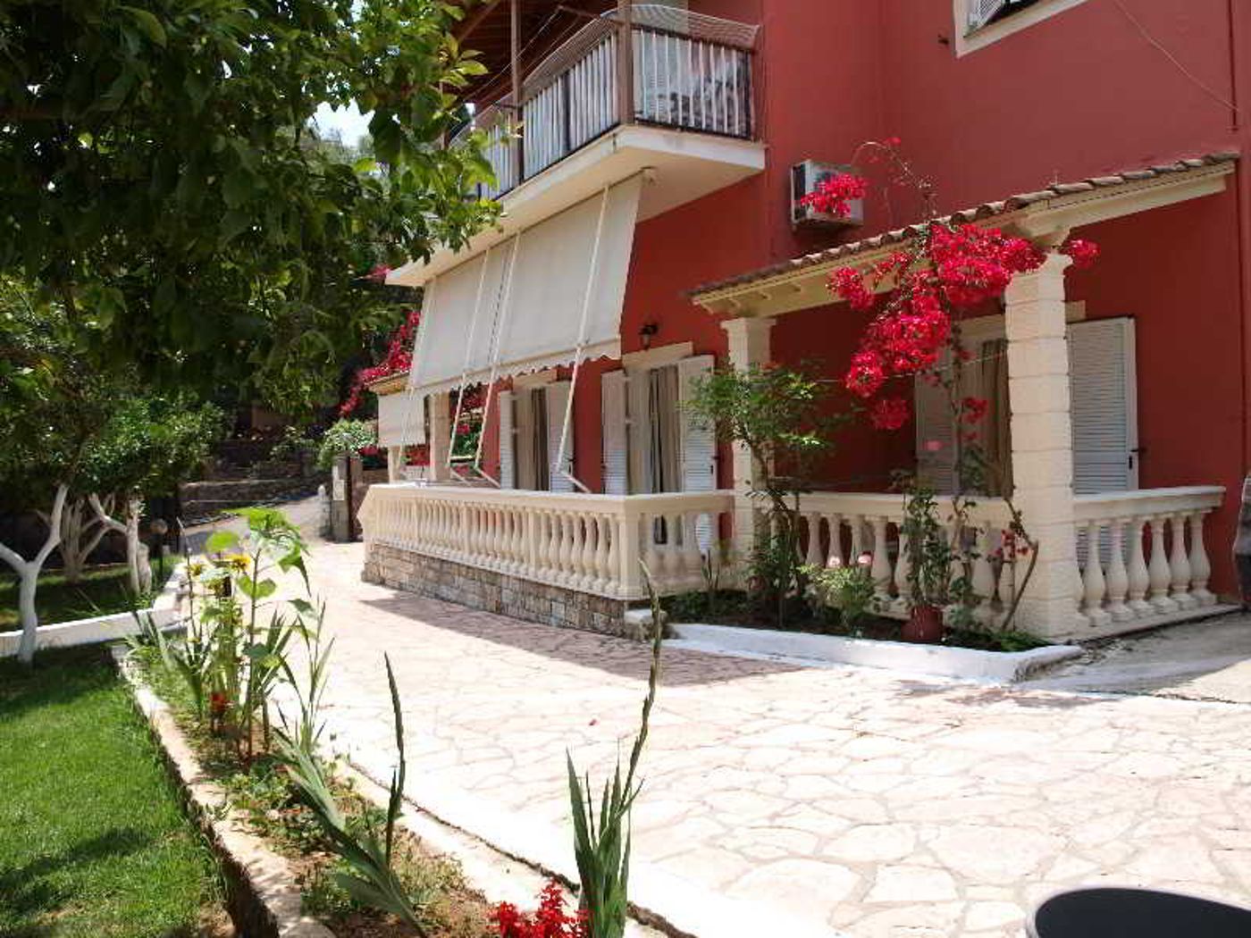 Fouxia-Apartments-and-Studios-General-view-11