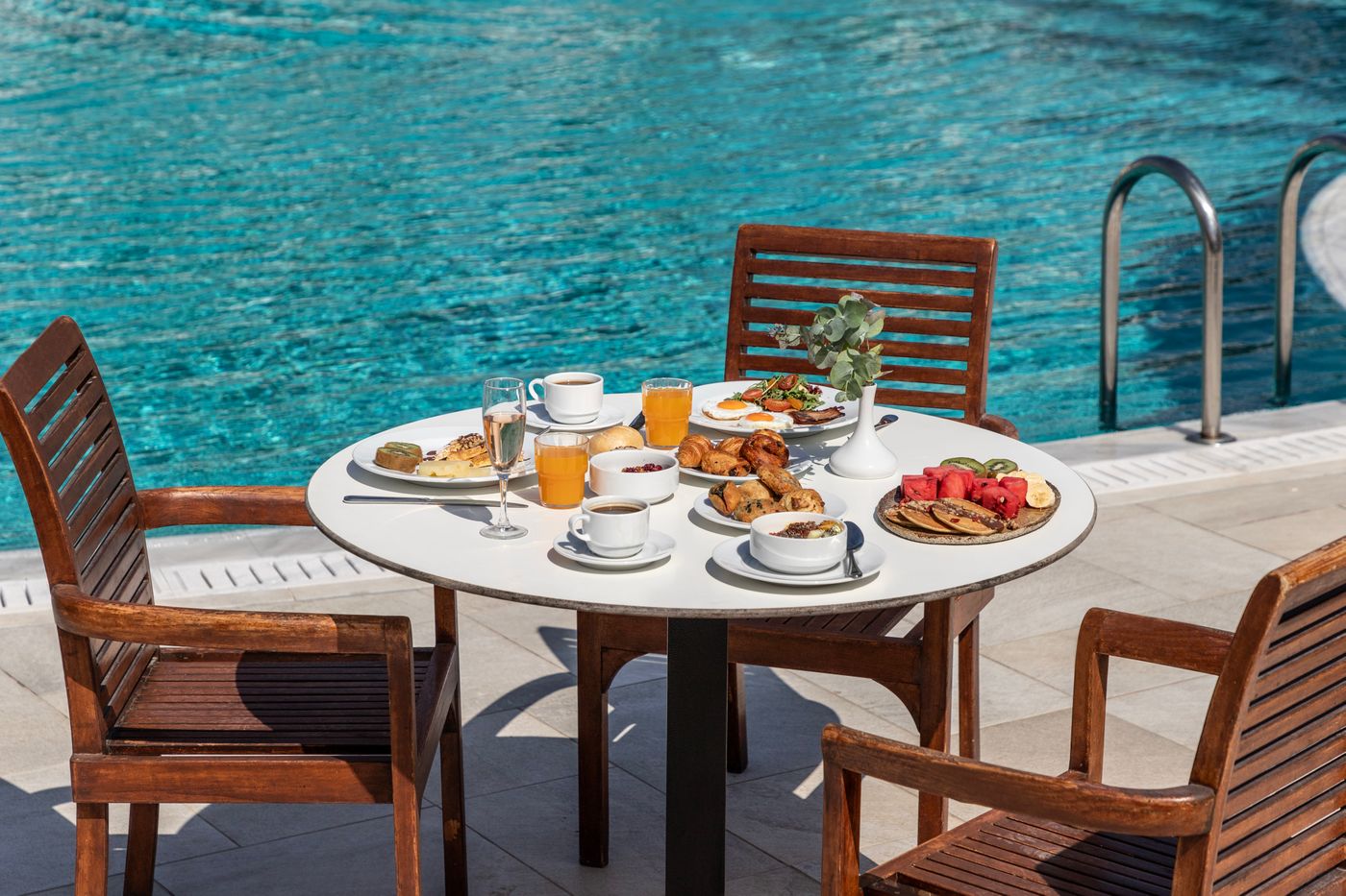 Louis-St-Elias-Resort---Waterpark-Restaurant-93