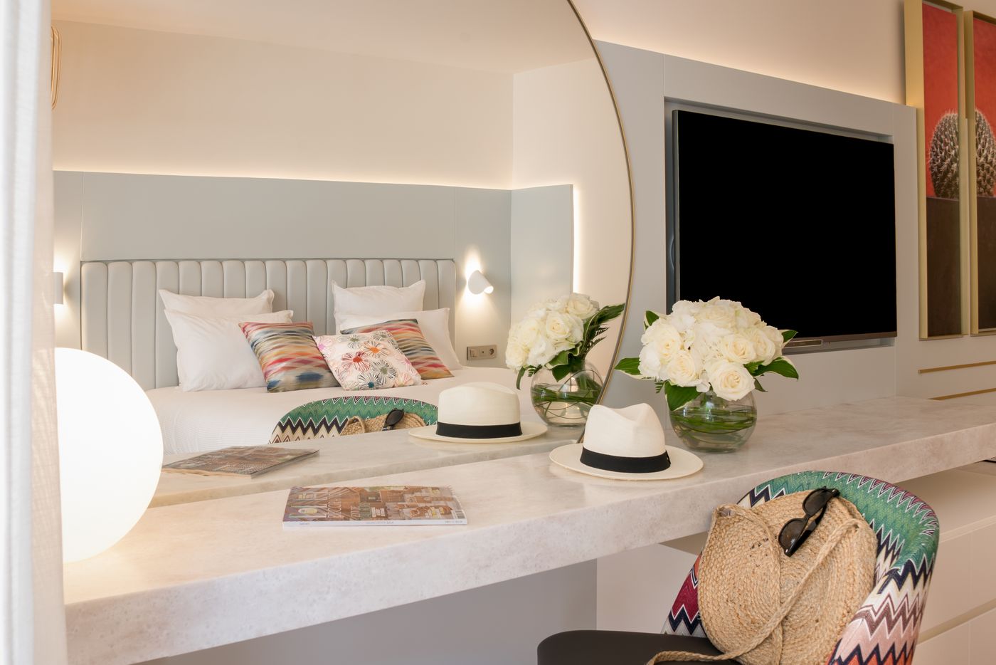 Hotel-Croisette-Beach-Cannes---Mgallery-Room-38