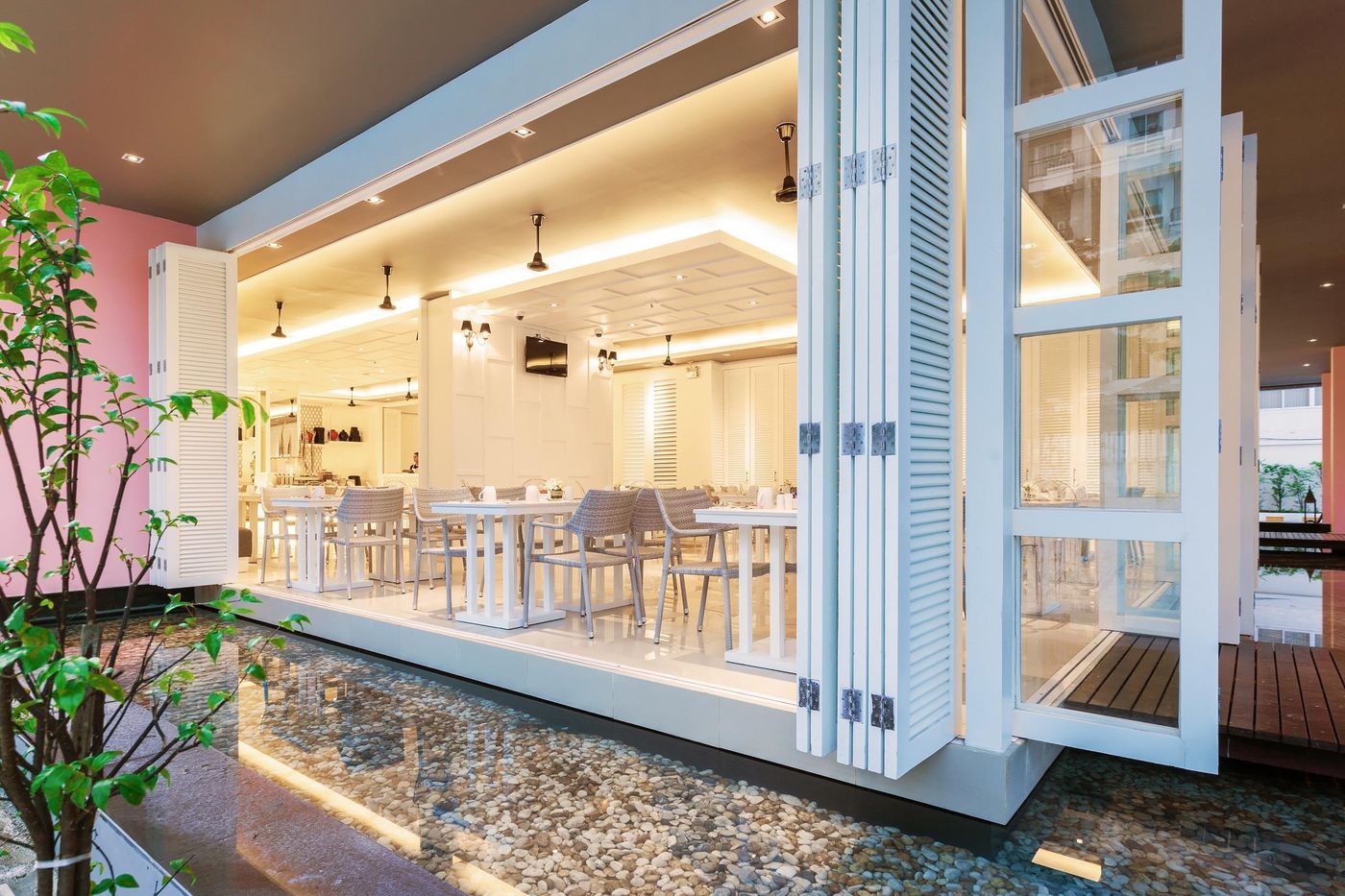 Best-Western-Patong-Beach-Restaurant-47