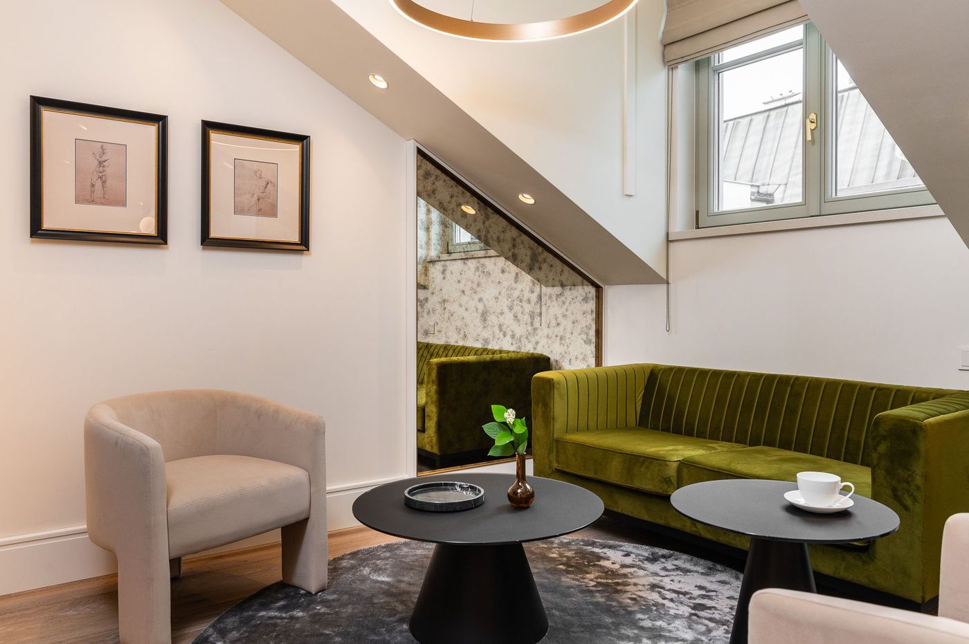 Art-Boutique-ApartHotel-Room-2