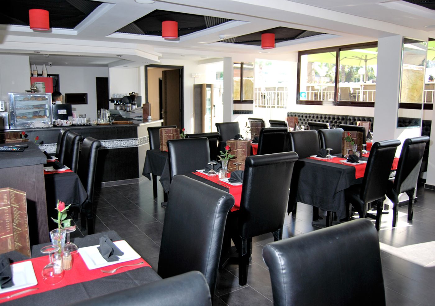 Suite-Hotel-Tilila-Bar-28