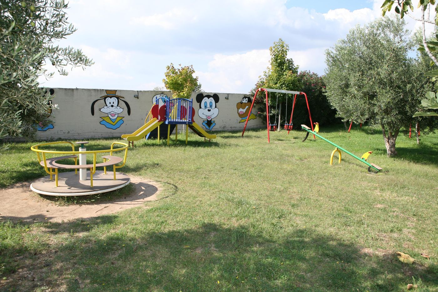 Kalives-Resort-Sports-and-Entertainment-33