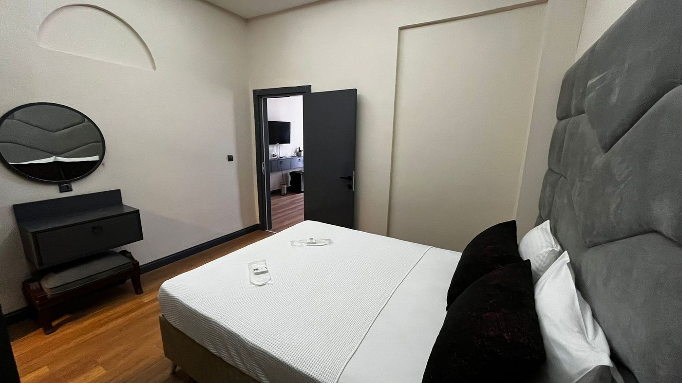 Taxim34-Hotel-Room-21