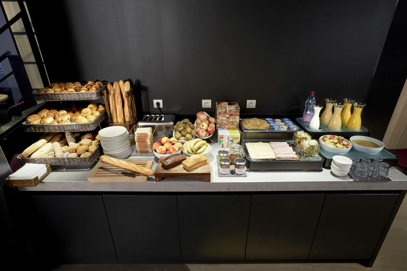 Campanile Lyon Centre Perrache Confluence - France - LYON - Restaurant - 9