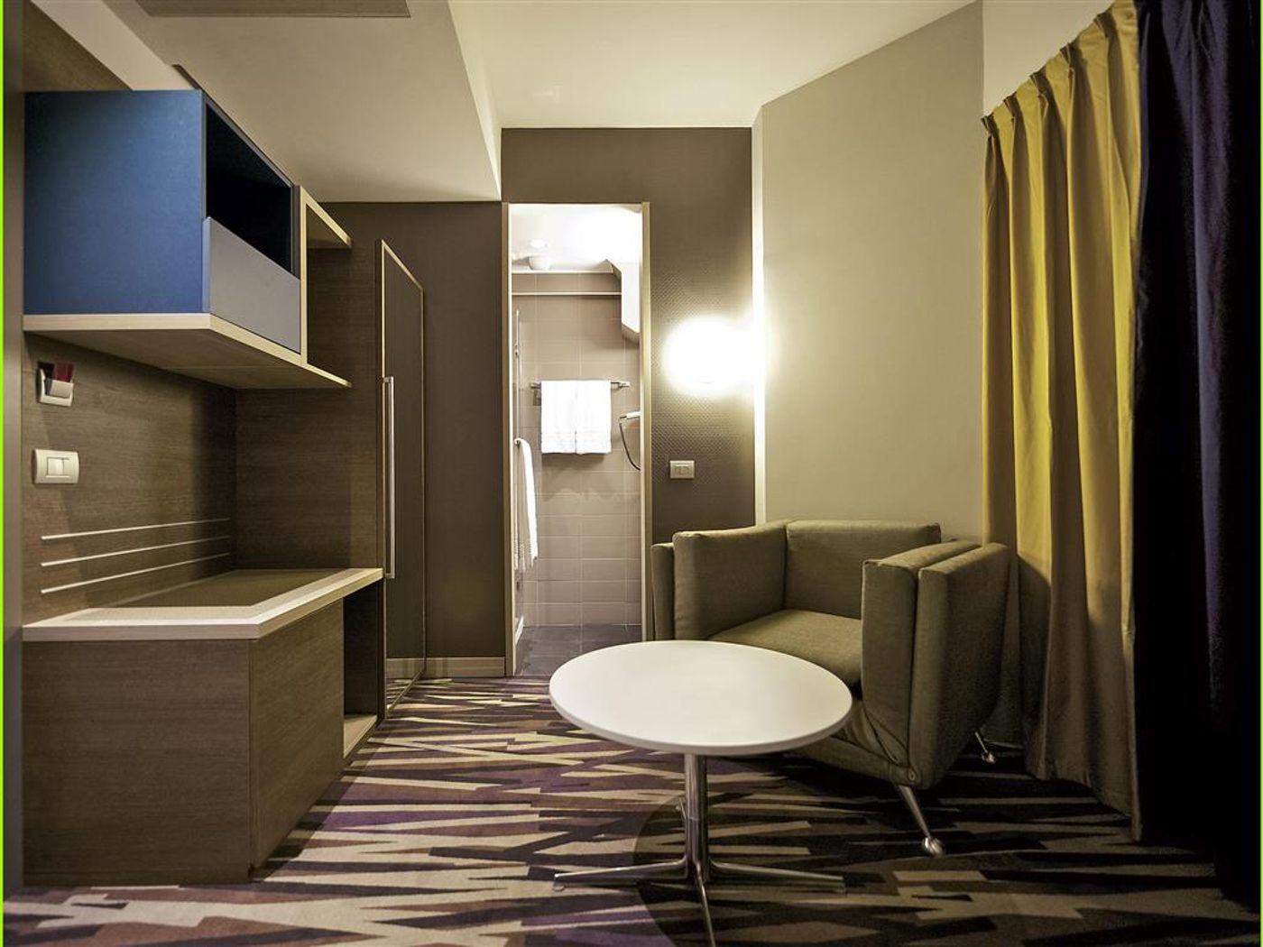 Mercure-Roma-Centro-Colosseo-Room-36