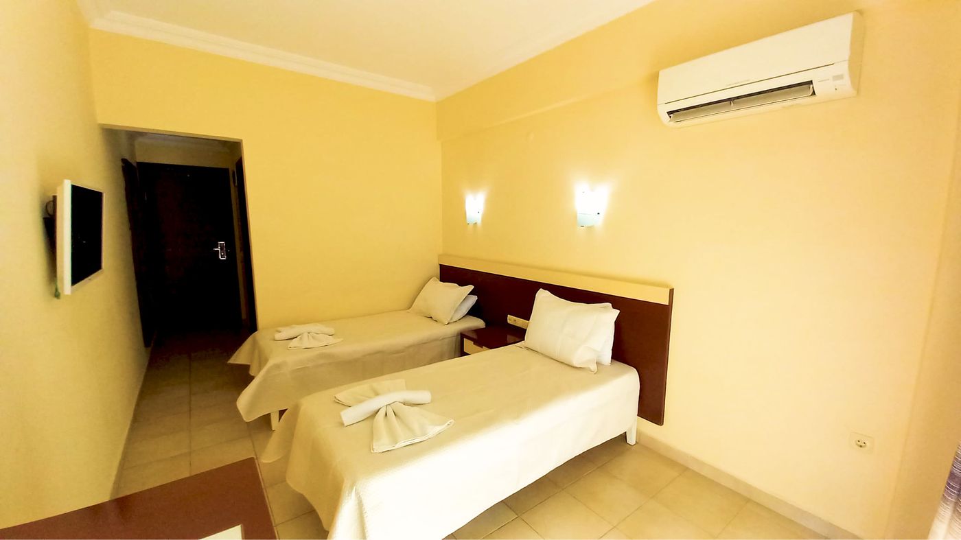 Kleopatra-Hotel-Room-12