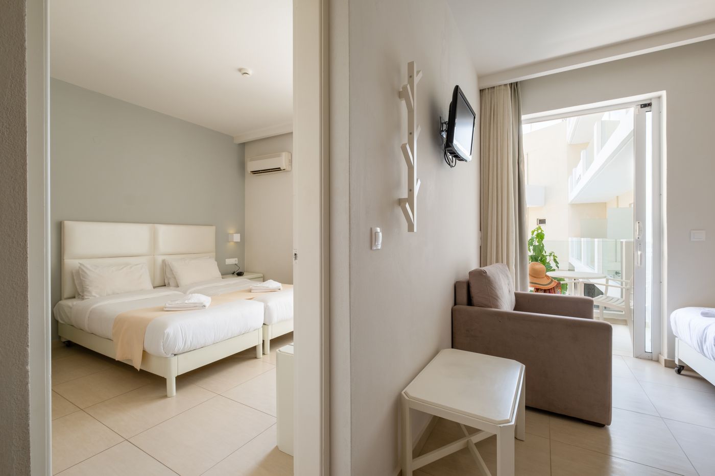 Dimitrios-Beach-Hotel-Room-22