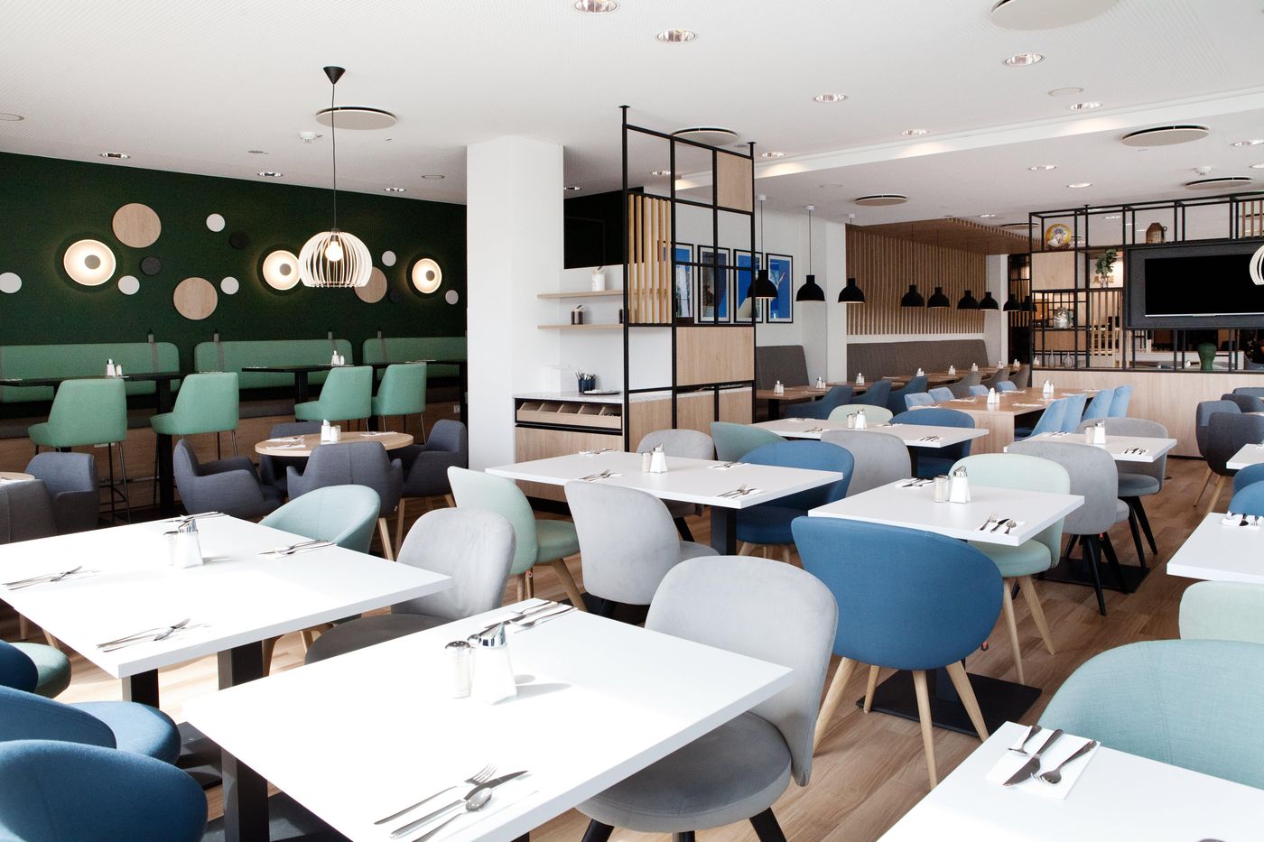 Holiday-Inn-Berlin-City-East-Side-General-view-41