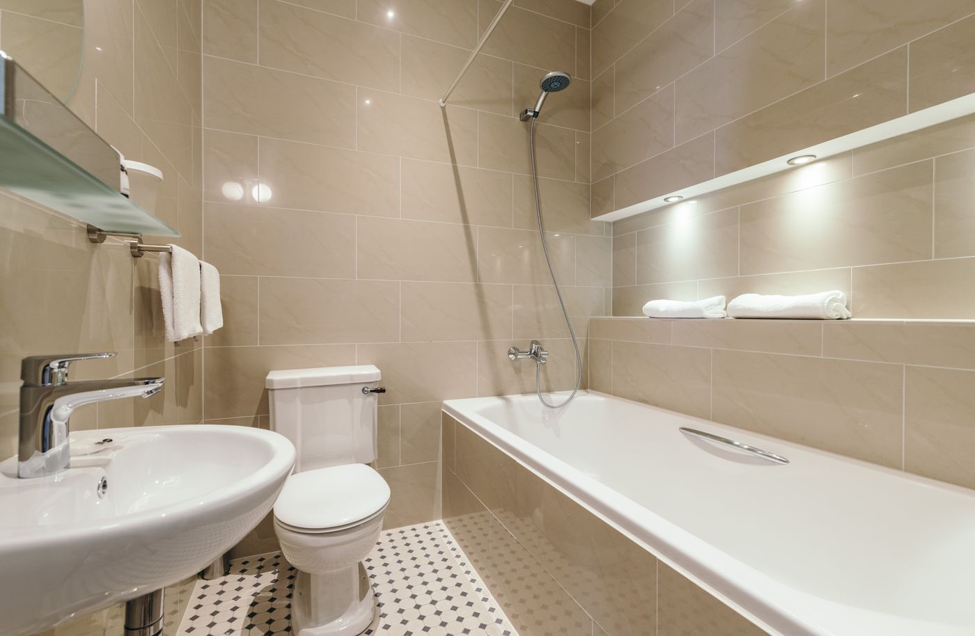 Merchants-House-Room-35