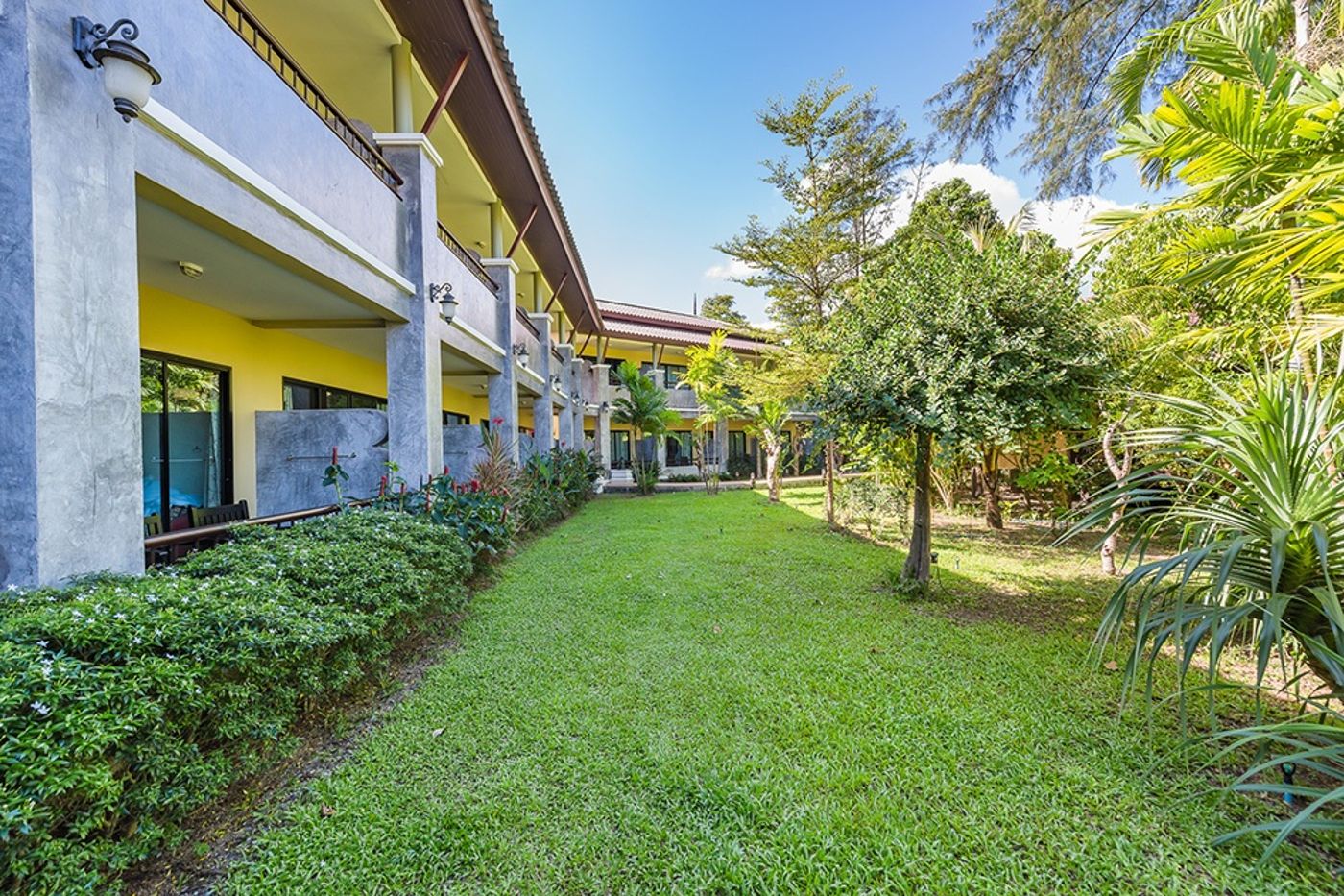 Princess-Kamala-Beach-Front-Hotel-Room-9