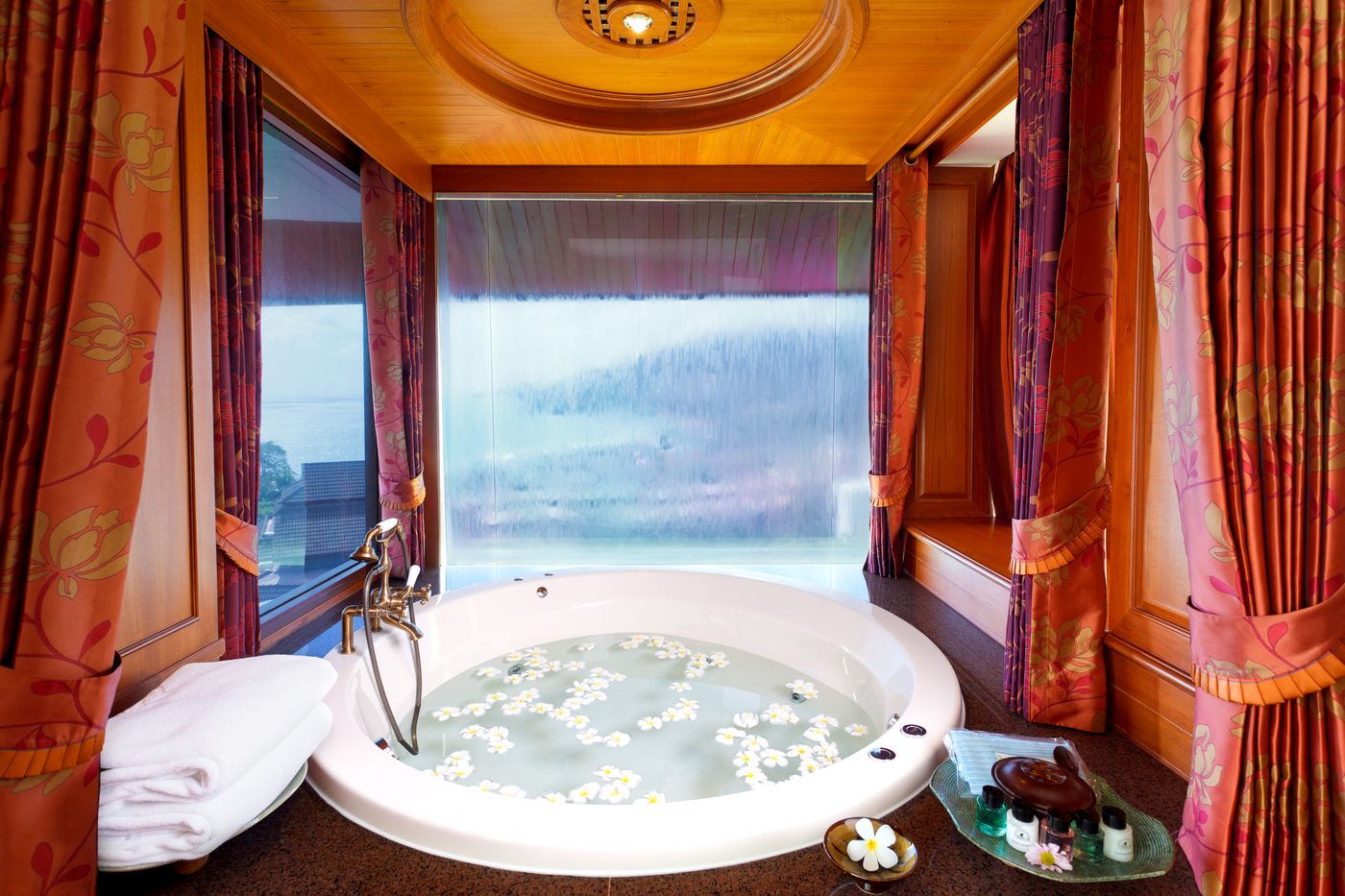 Diamond-Cliff-Resort-and-Spa-Room-66