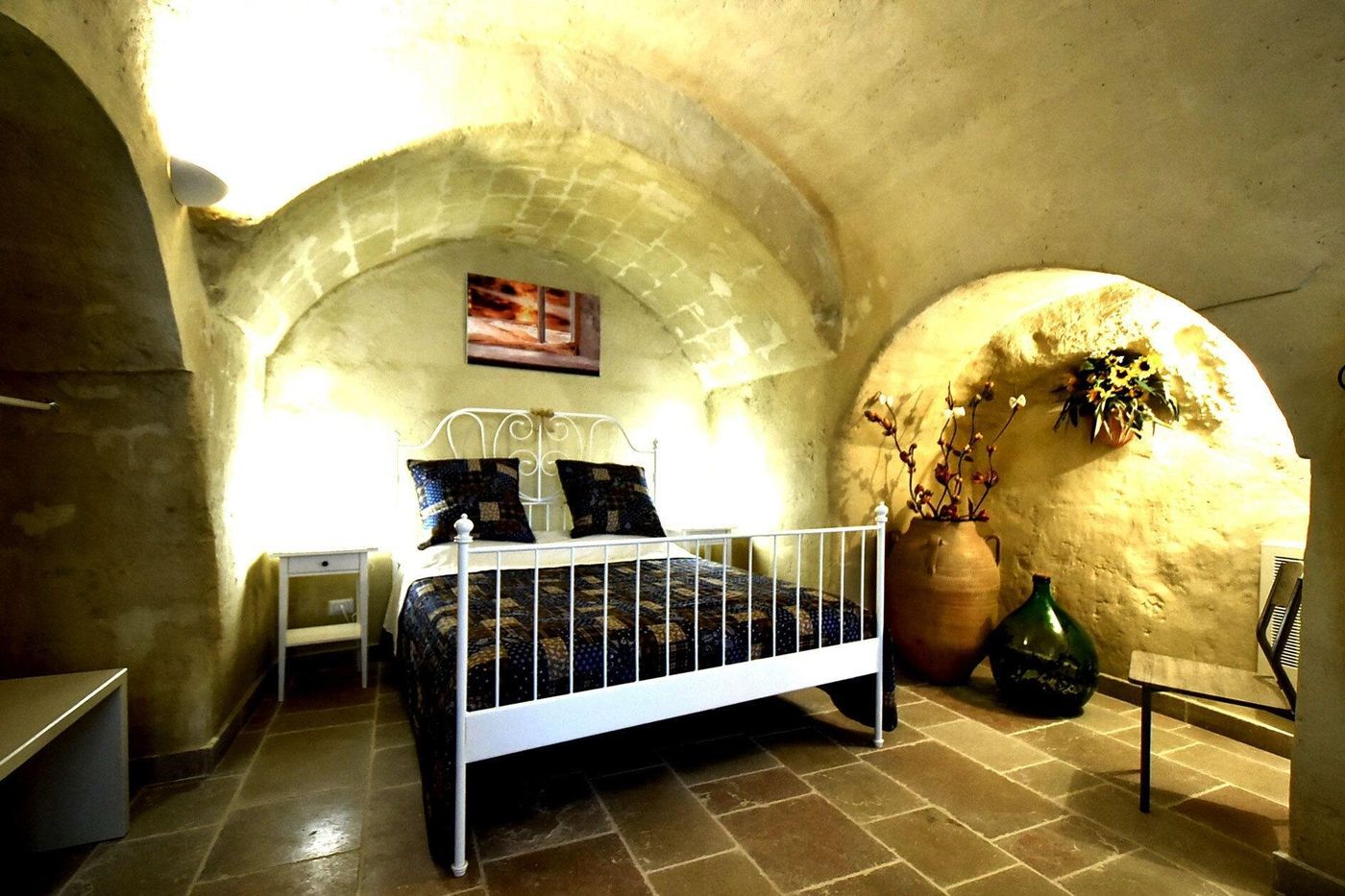 Hoplites-Italy-MATERA-Room-8