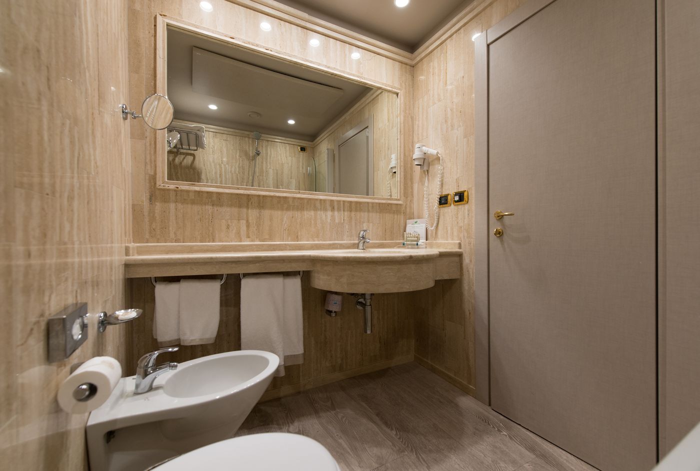 Grand-Hotel-Baia-Verde-Room-40