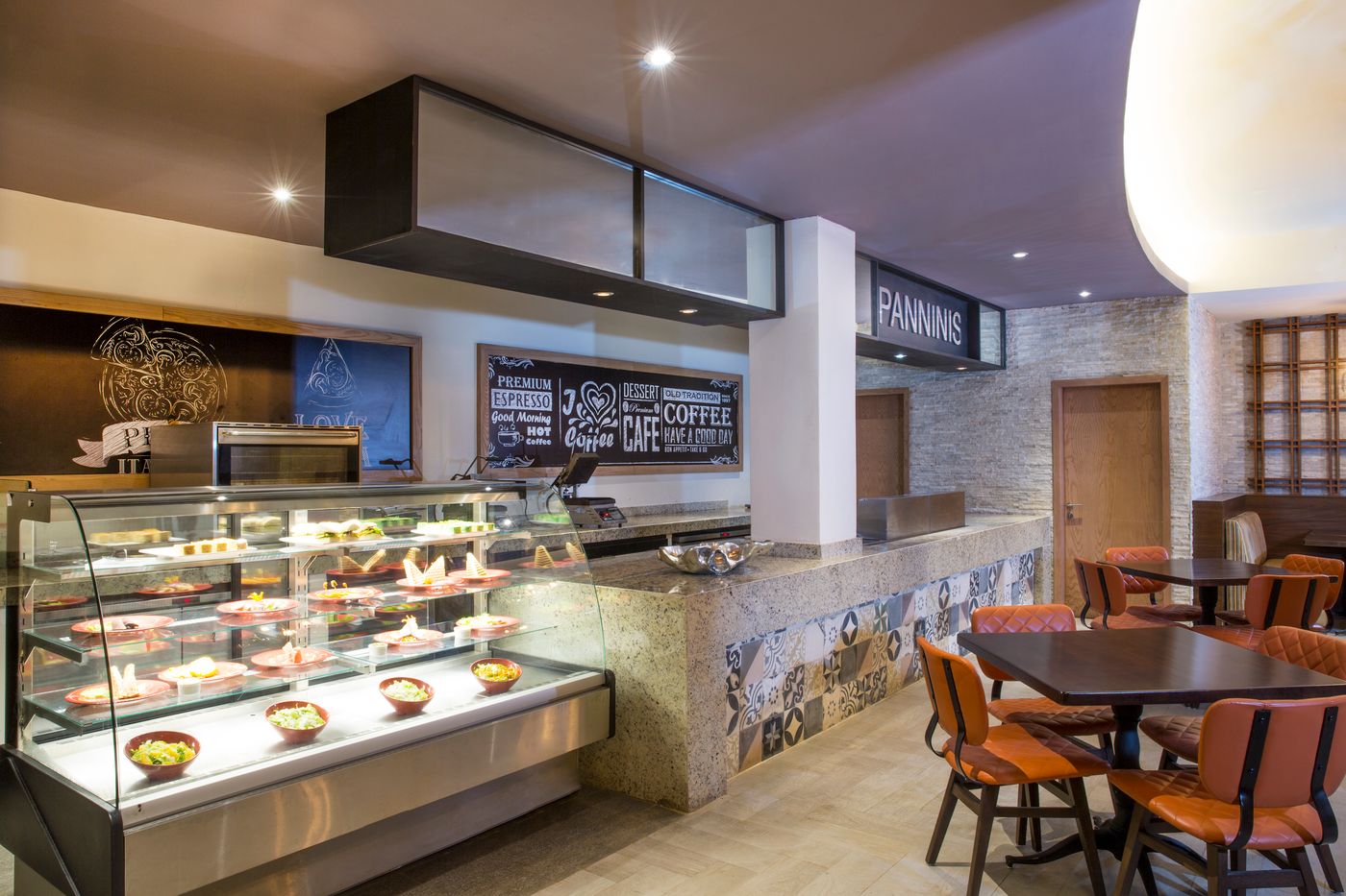 Moon-Palace-Jamaica-Restaurant-47