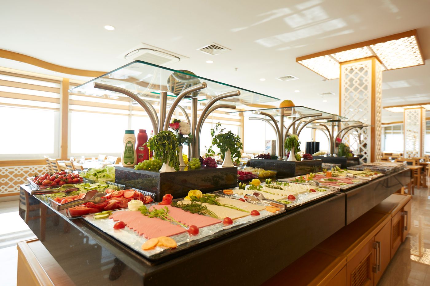 Ikbal-Deluxe-Restaurant-27