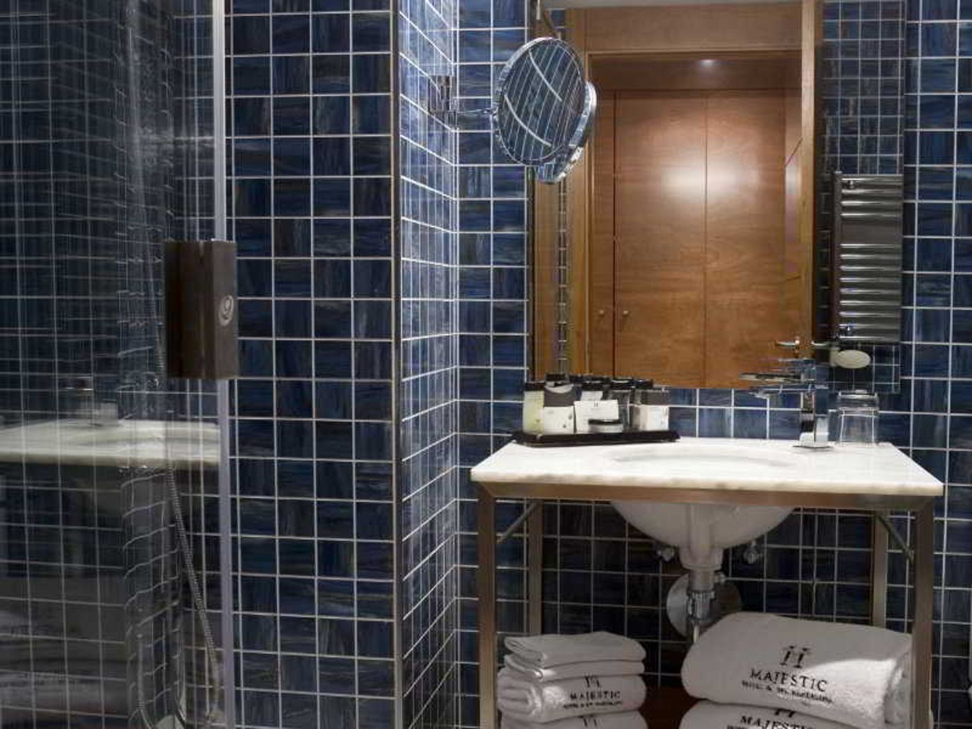 Majestic Residence-Spain-BARCELONA-Room-9