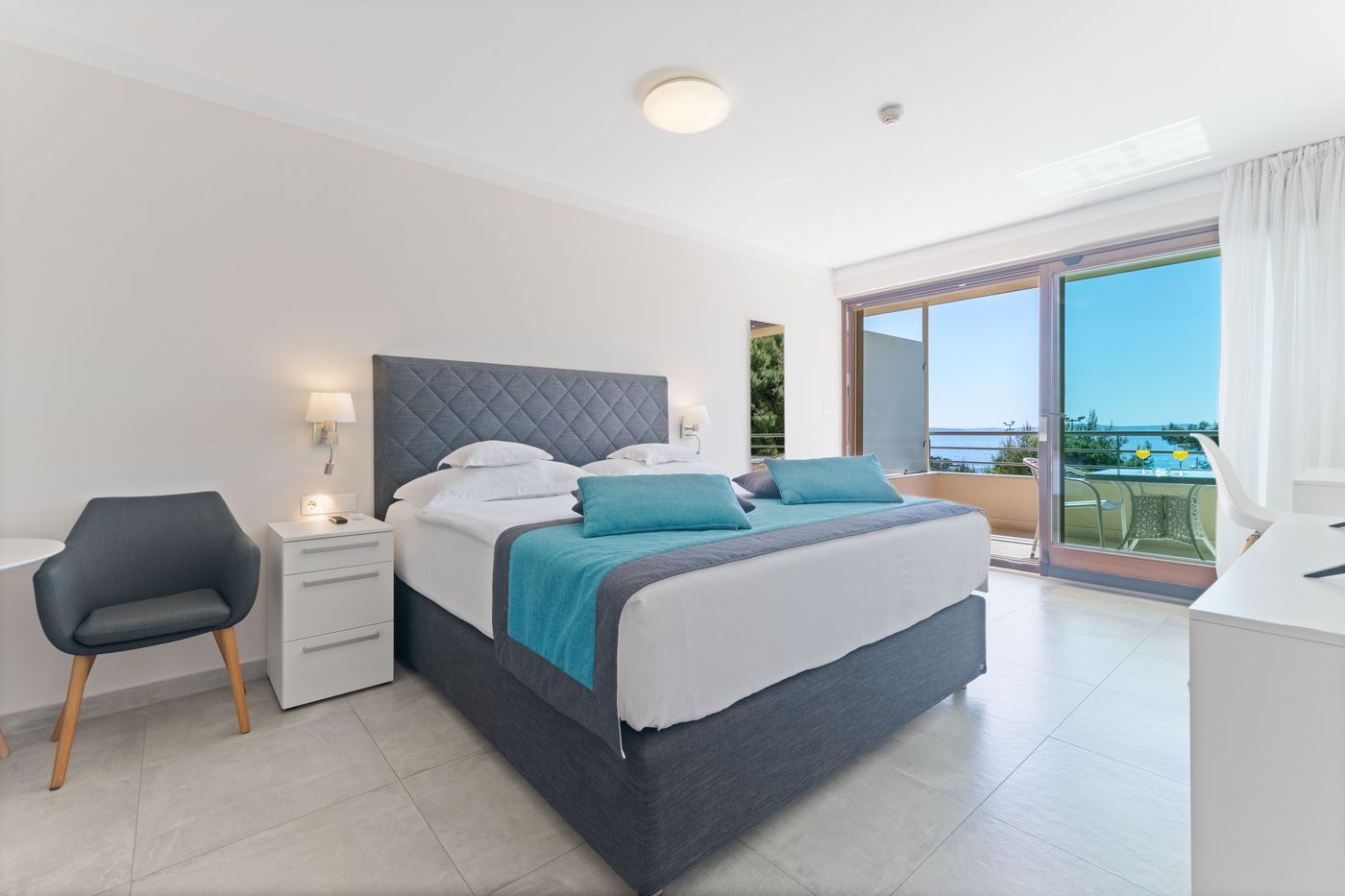 The-Residence-Room-5