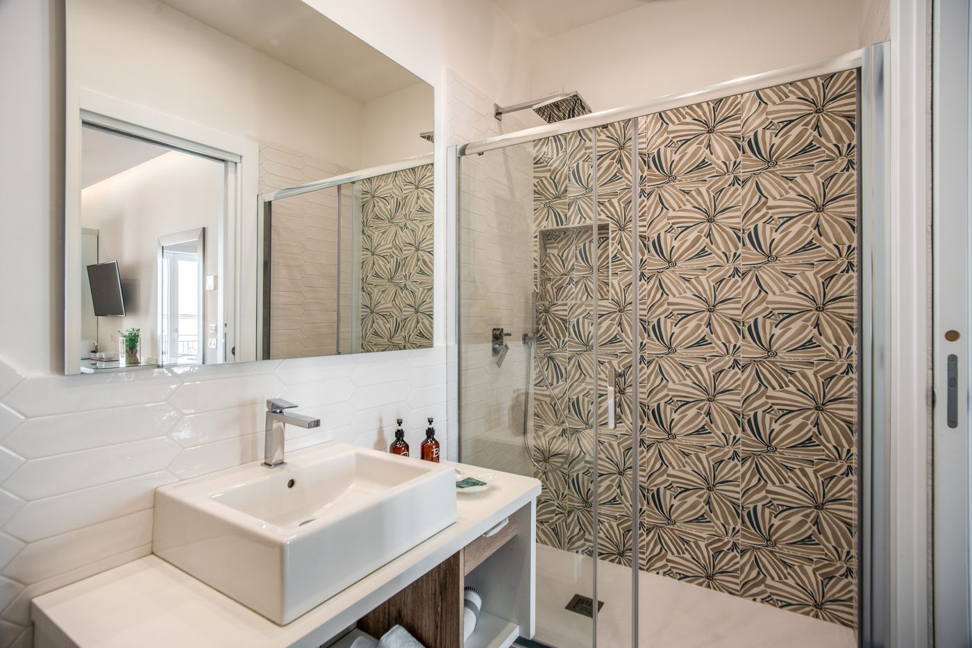 Sorrento-City-Room-59