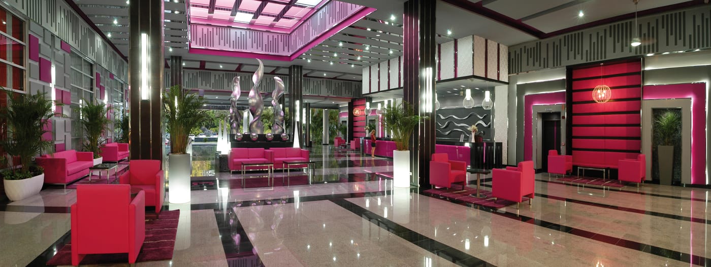 Riu-Yucatan-All-Inclusive-Lobby-41