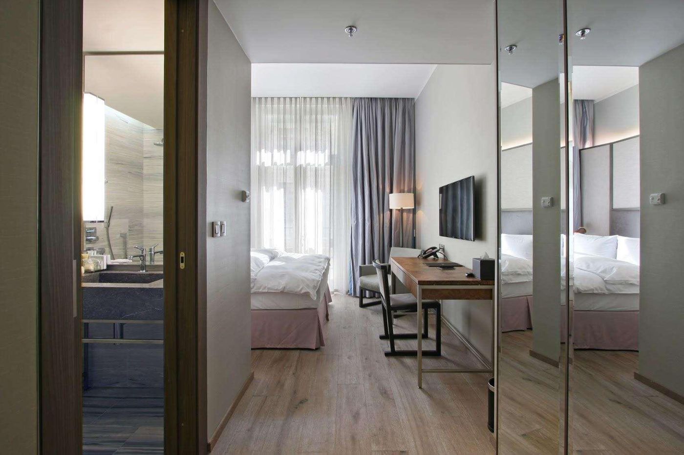 The-Emblem-Prague-Hotel-Room-34