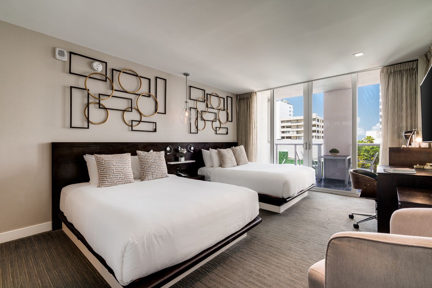 Iberostar Waves Berkeley Shore