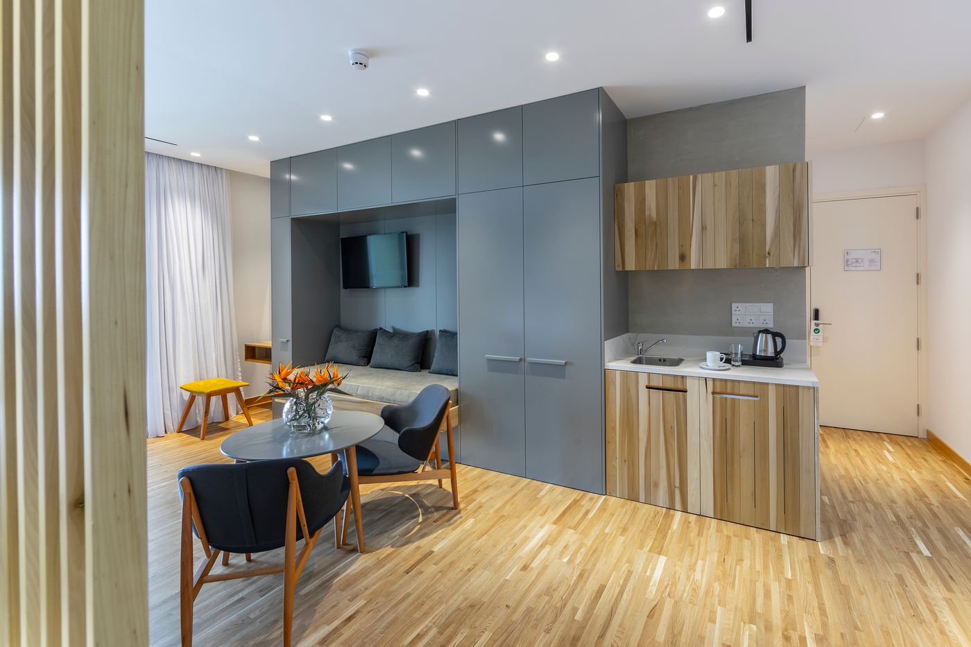 Anemi-Hotel-and-Suites-Room-30