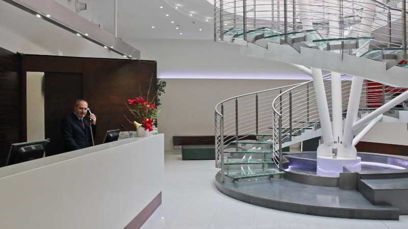 ibis-Styles-Milano-Centro-Lobby-24