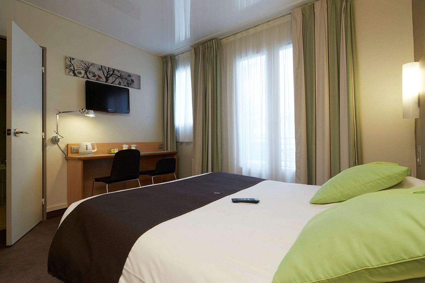 Campanile-Paris14-Maine-Montparnasse-Room-24