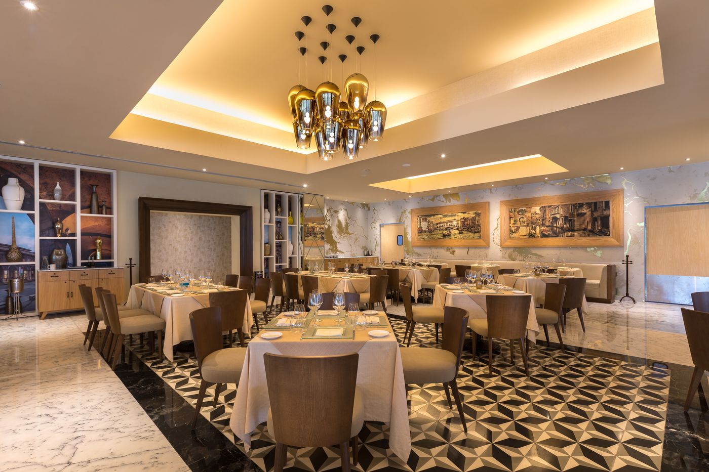 Moon-Palace-Restaurant-53