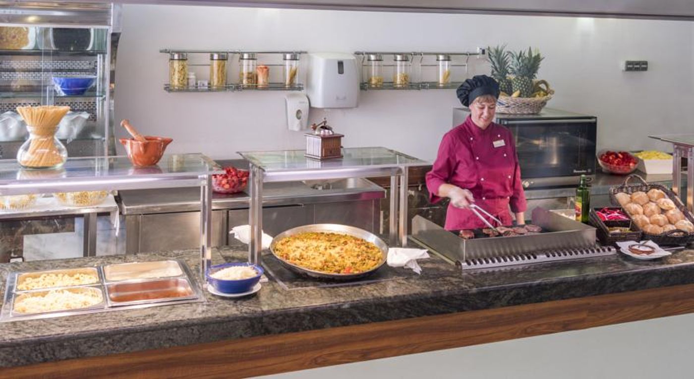 Olympus Palace Hotel