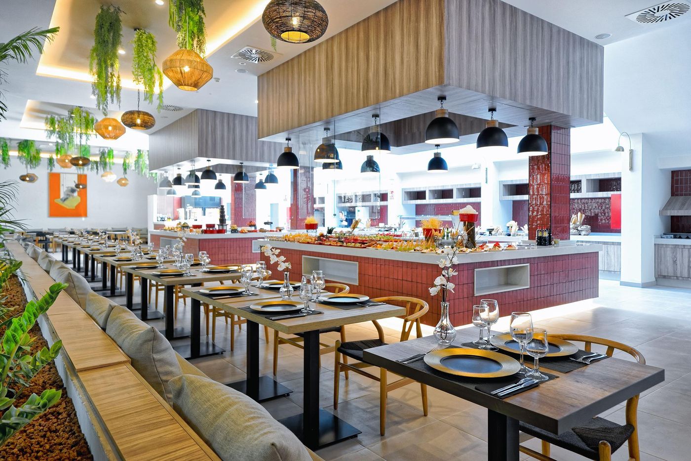 Labranda-Costa-Mog--n-Restaurant-43