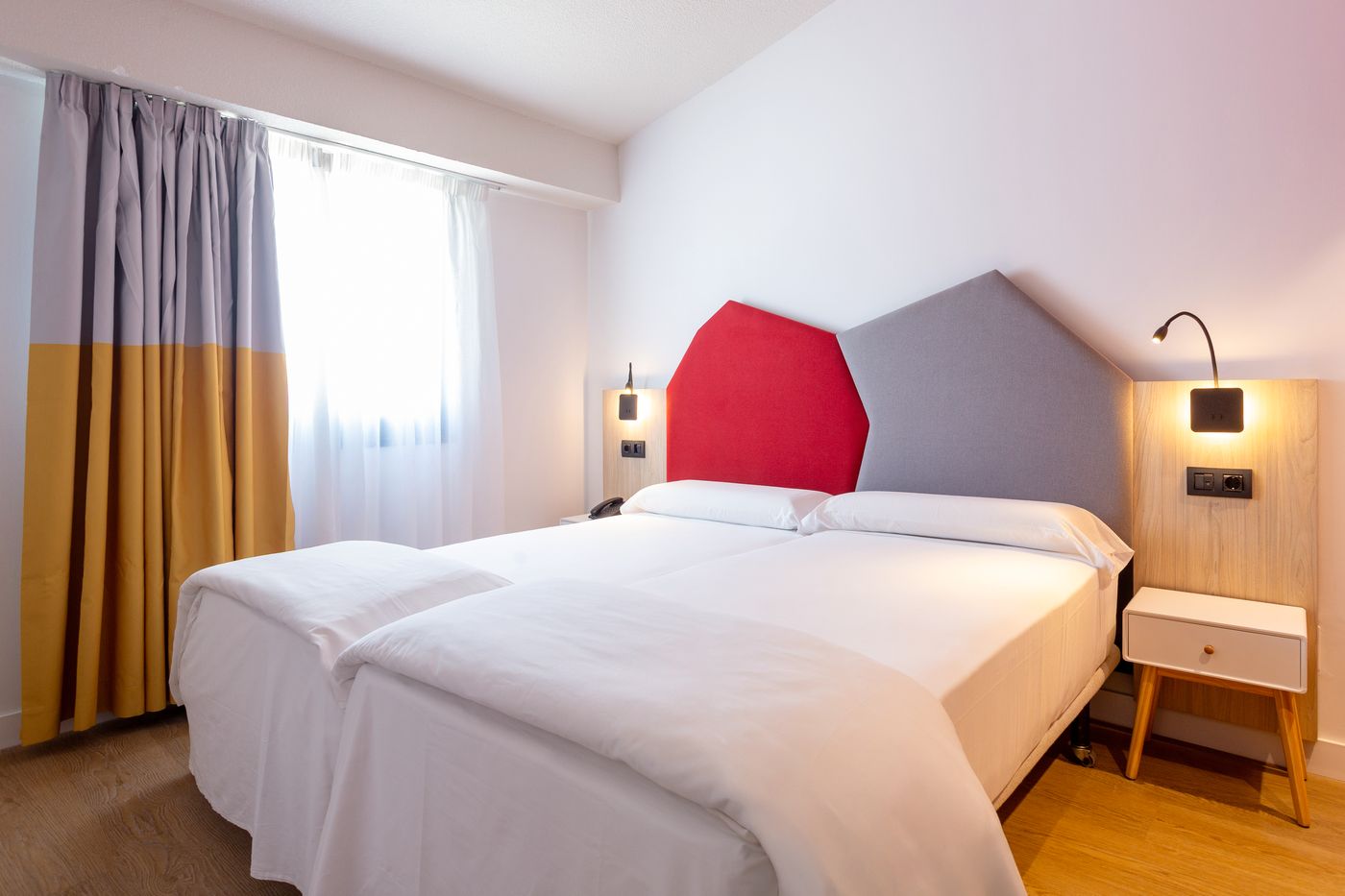 25.07.25 Sholeo Lodges Maspalomas